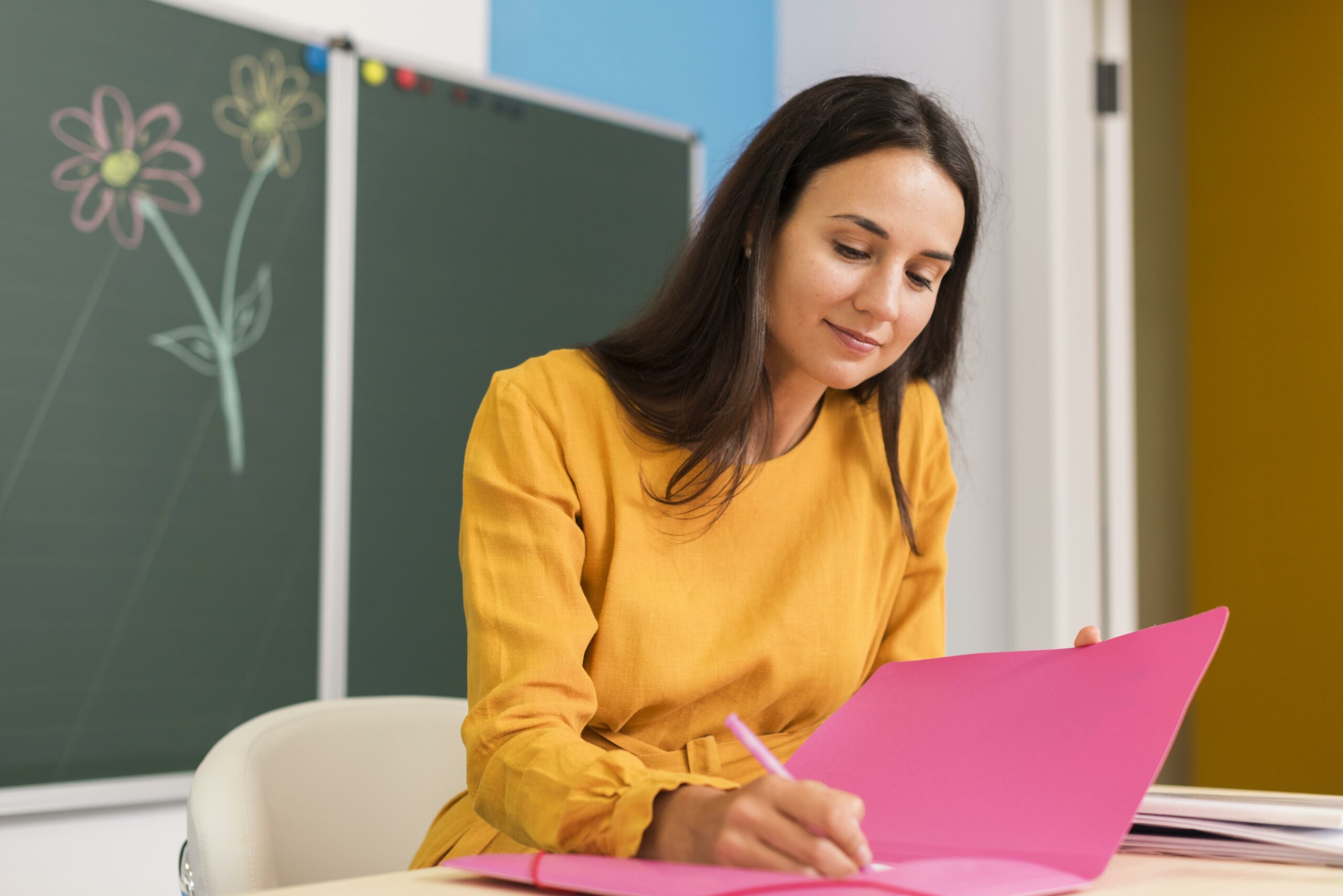 Concorso straordinario ter per i docenti con 3 anni di servizio o 24 CFU:  precisazioni e tempistiche - ScuolaInforma